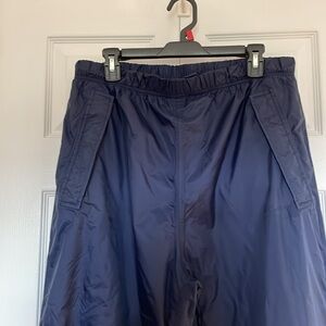 Vintage Woolrich nylon rain gear. Deep navy sz L. Zippered legs and pockets
